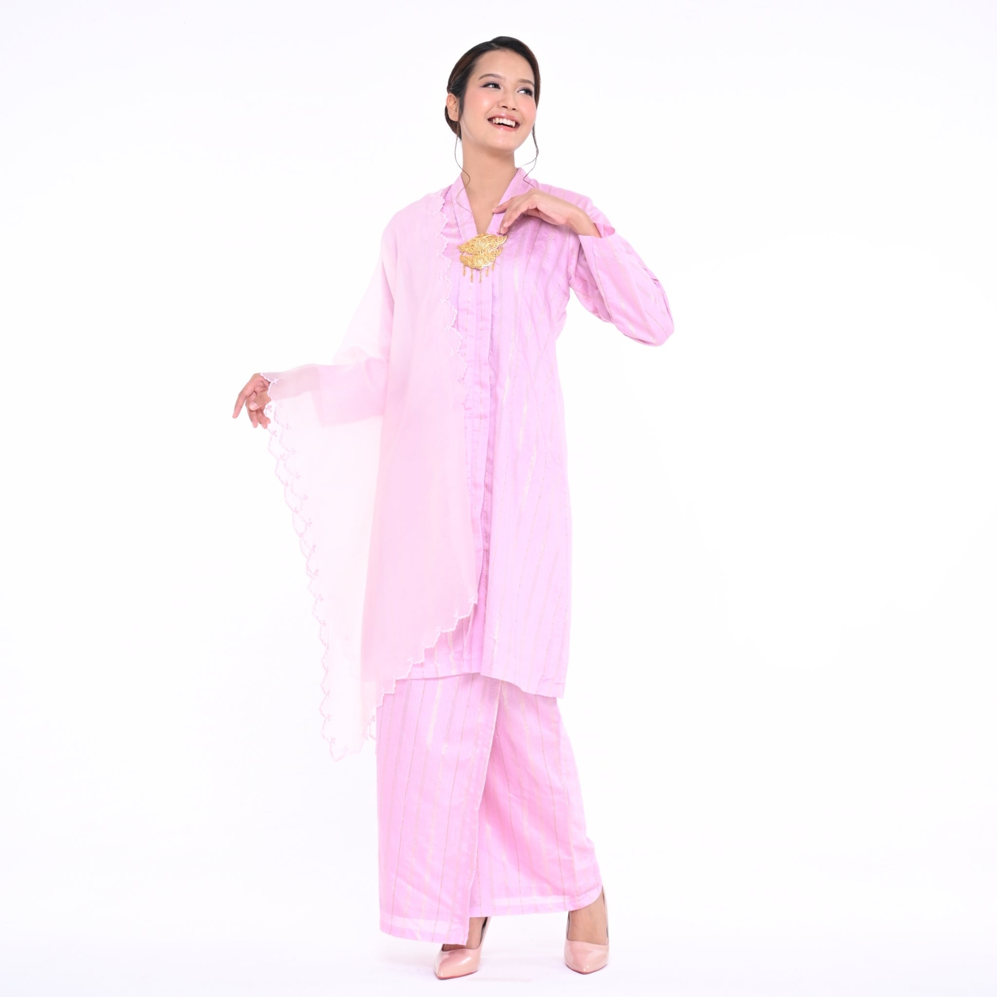 Kebaya Tok Jalur Pink