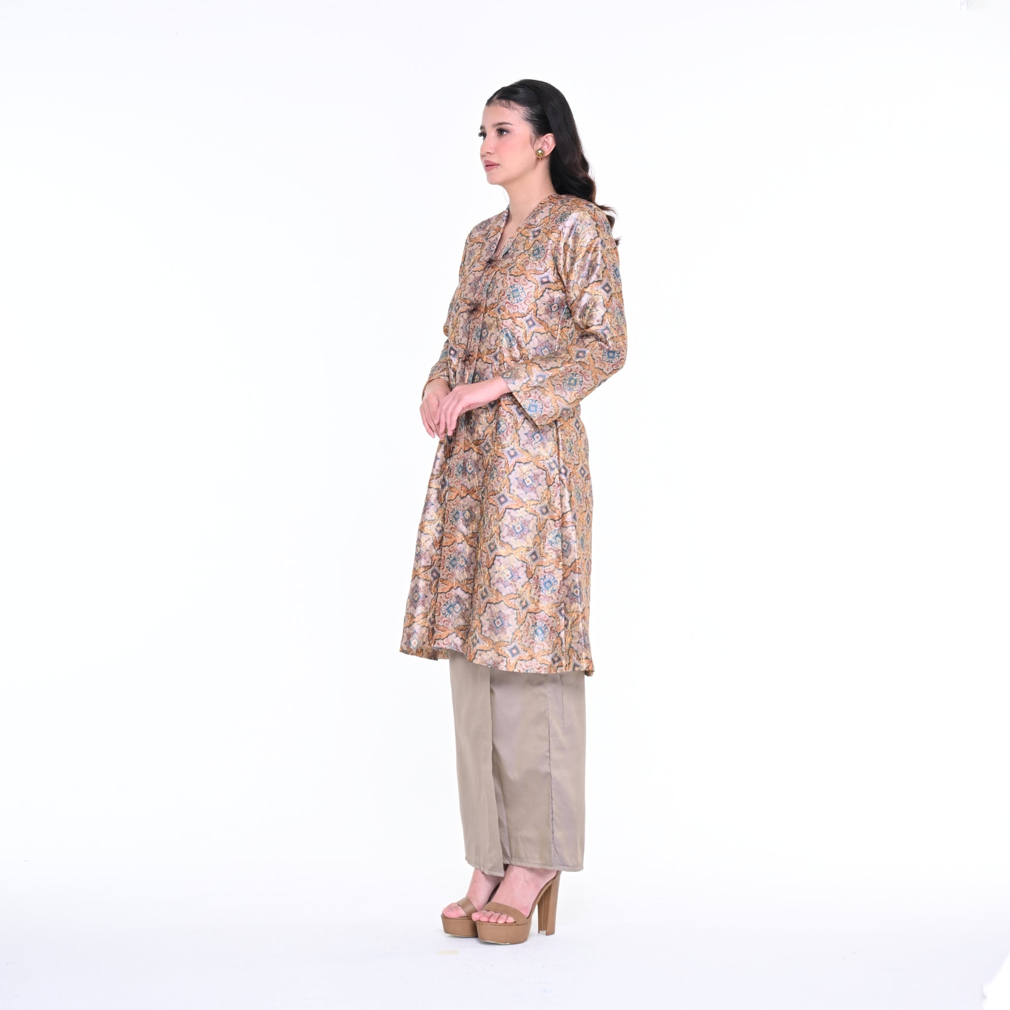 Kebaya Atilia Geometry Yellow