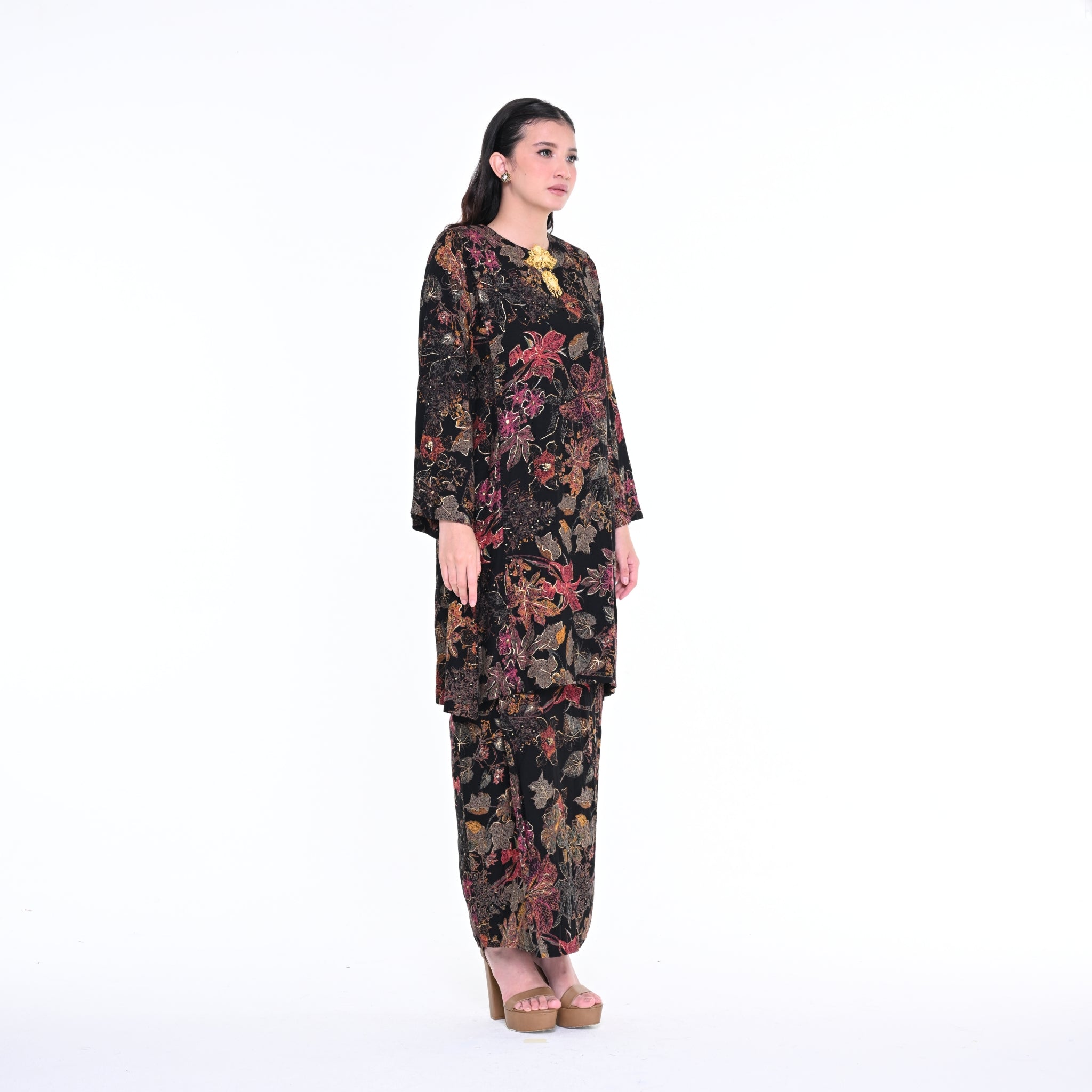 Baju Kurung Gelombang Ria Black