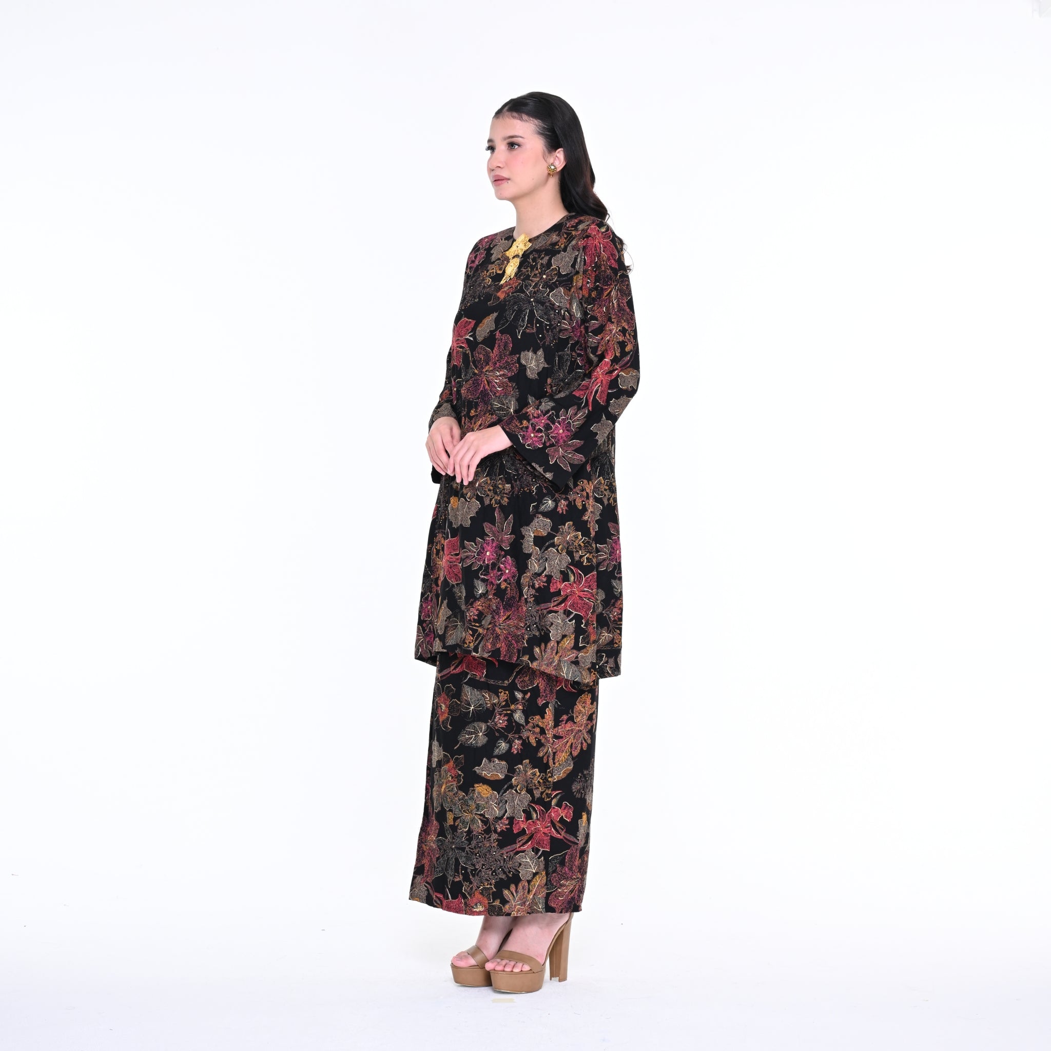 Baju Kurung Gelombang Ria Black