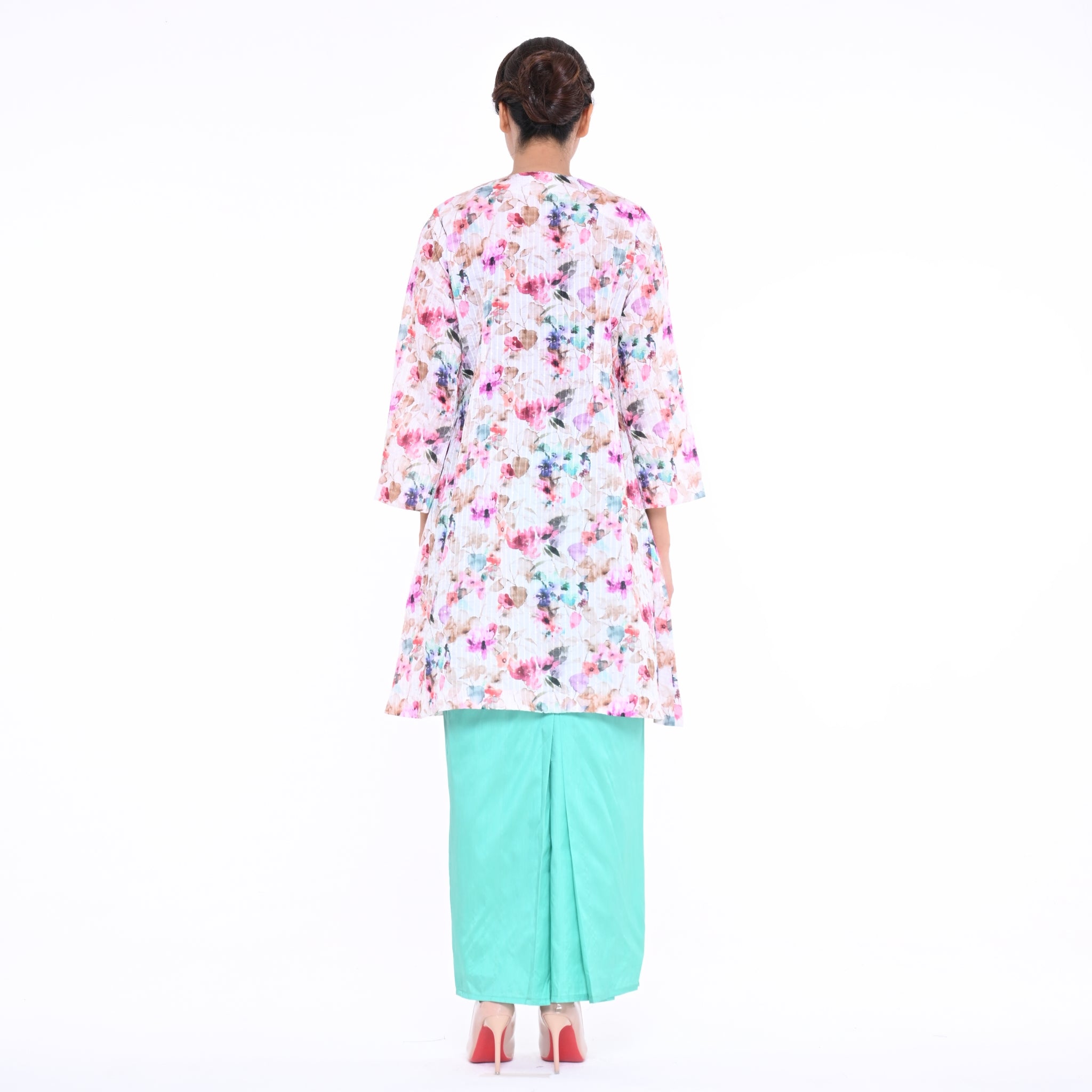 Baju Kurung Moden Che Kiah Wildflower Pastel