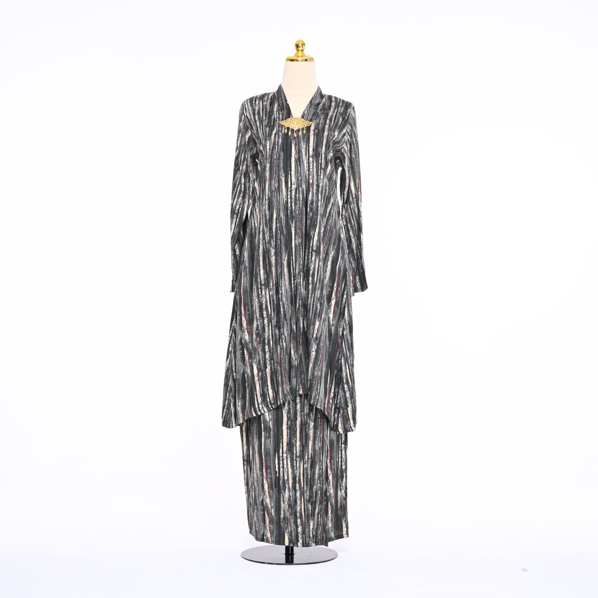 Kebaya Salamiah Line