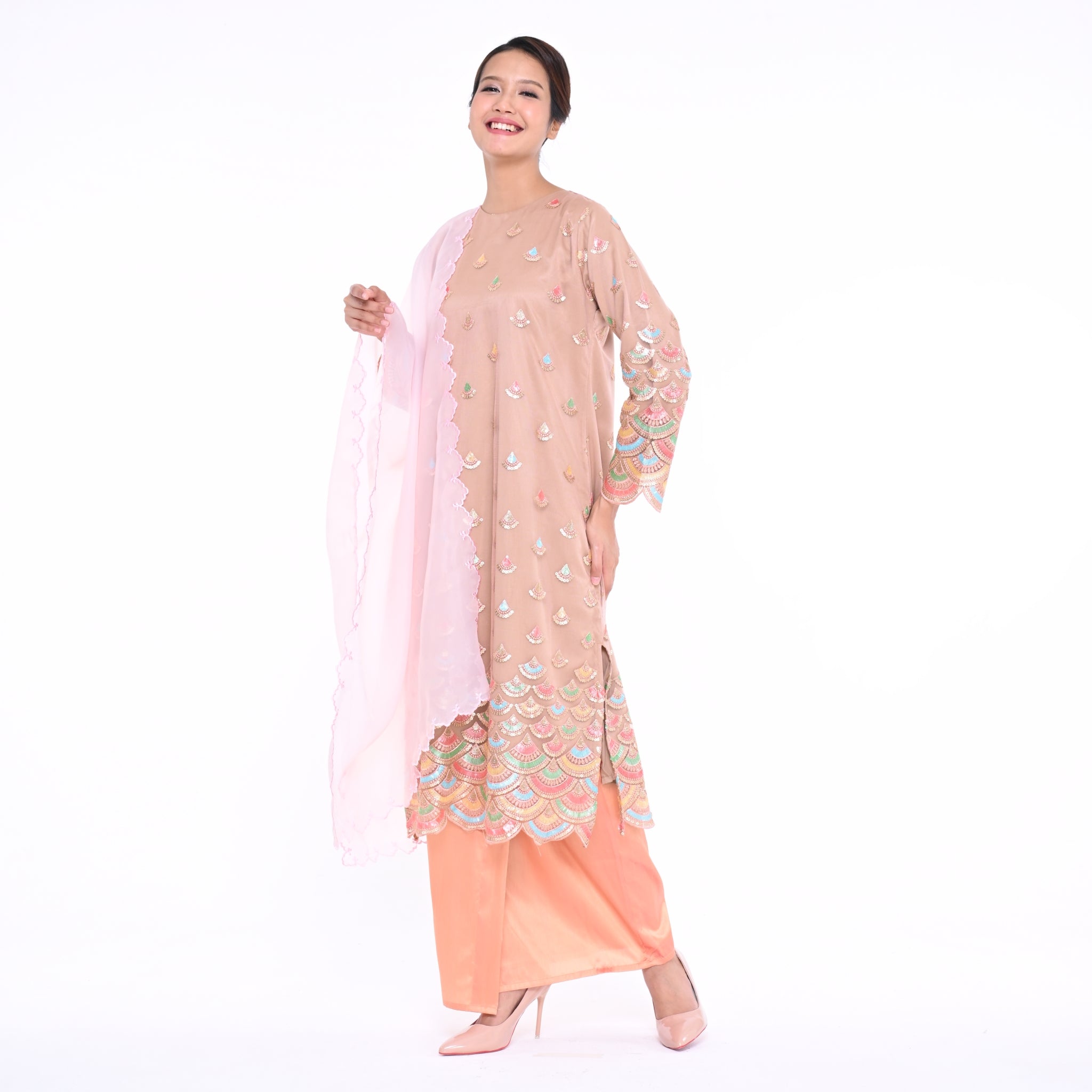 Baju Kurung Moden Srikandi Peach Net