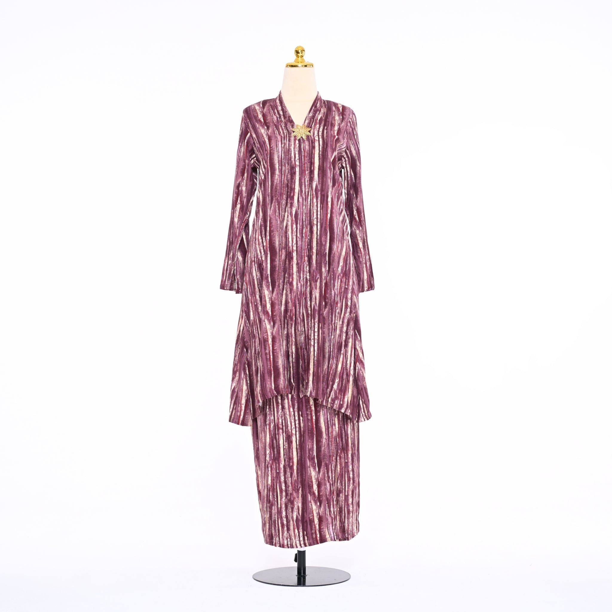 Kebaya Salamiah Line