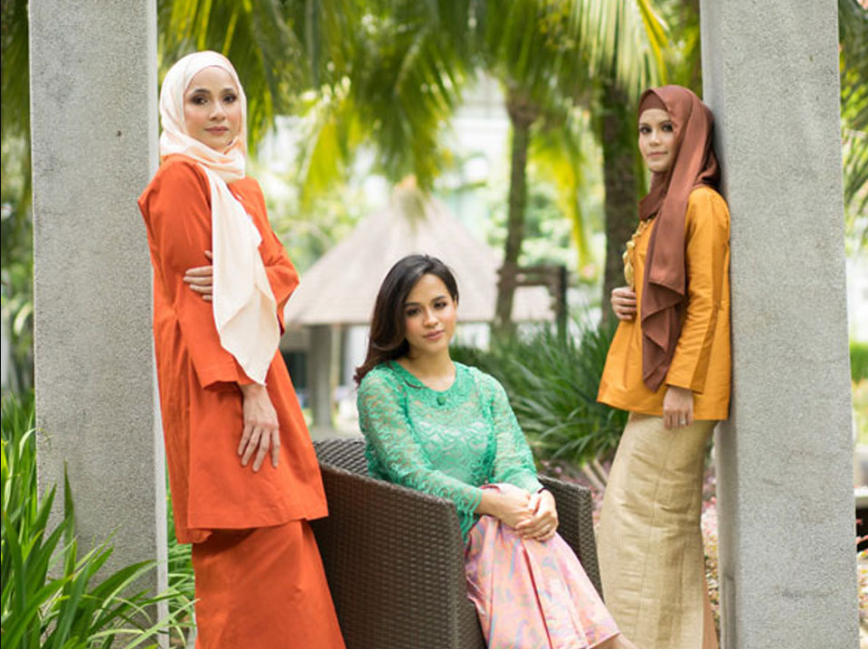 A Day With POYA – Kurung & Kebaya Affair