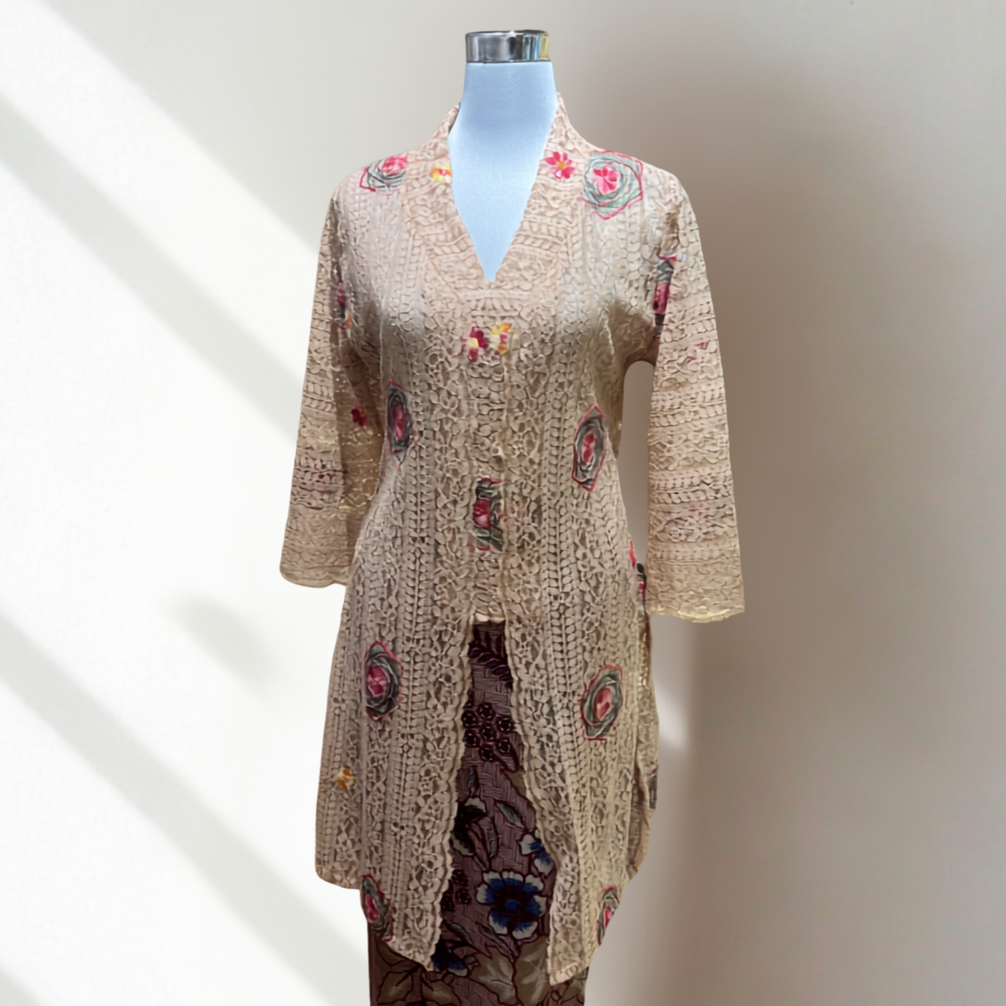 Seroja Long Kebaya Top - Brown