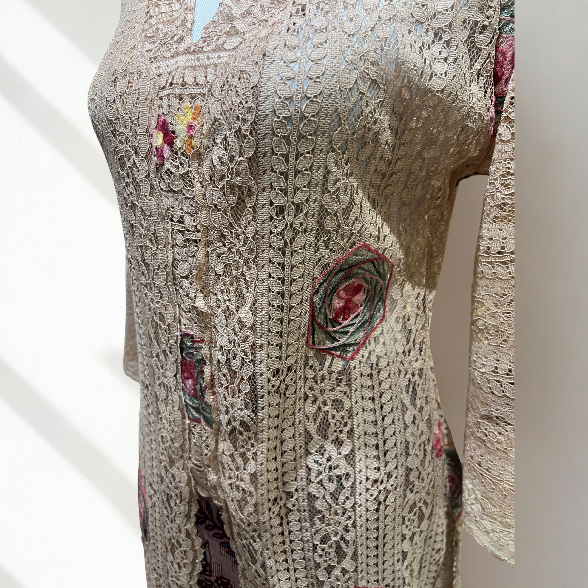 Seroja Long Kebaya Top - Brown