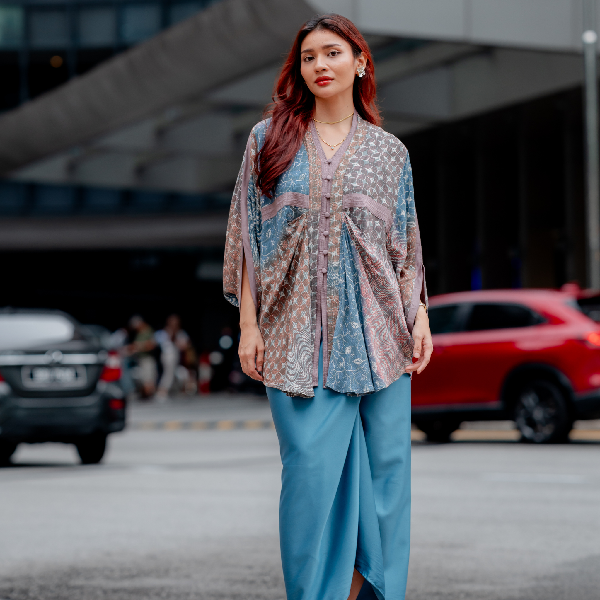 Luna Batik Flowy V-neck  - Blue