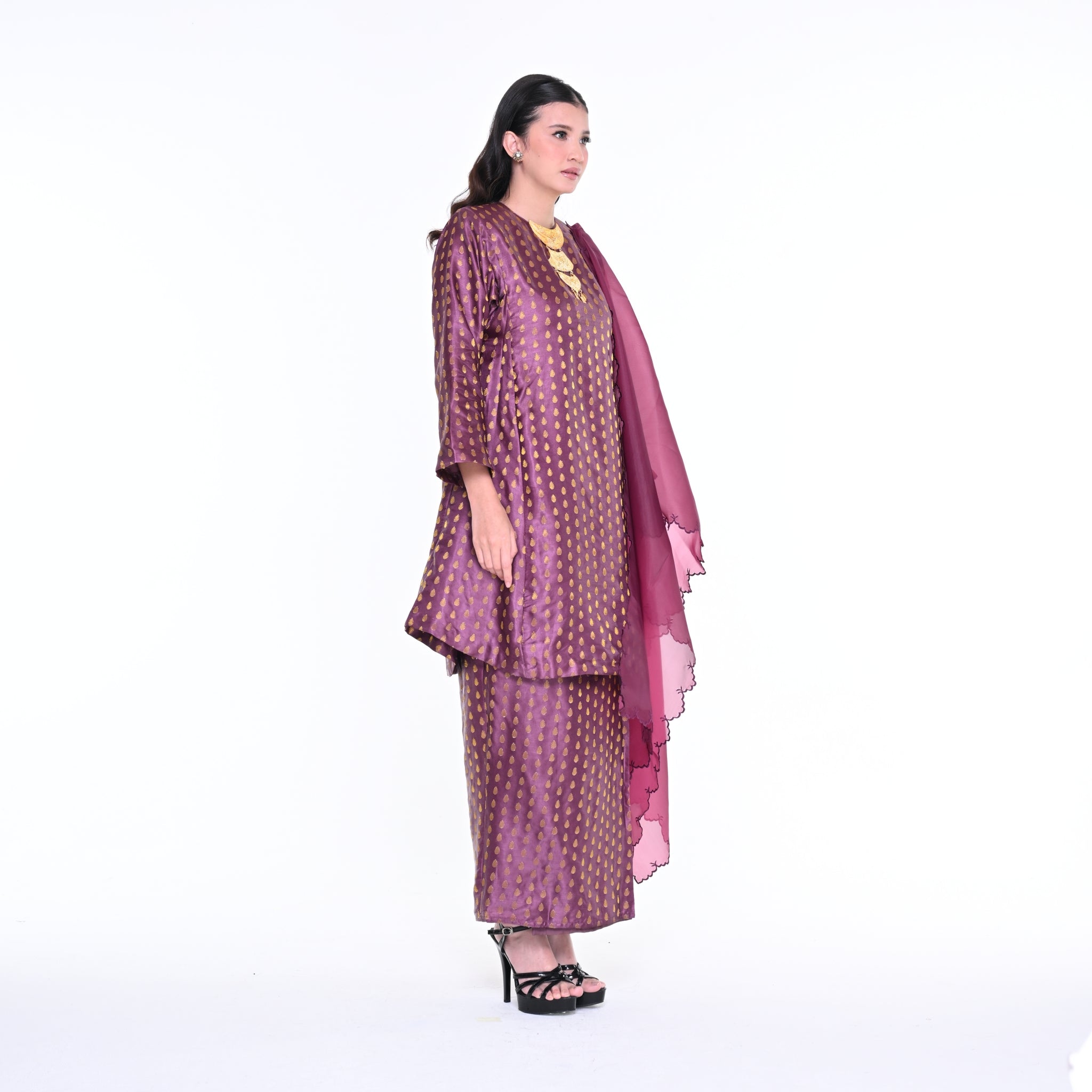 Baju Kurung Gelombang Gita Purple