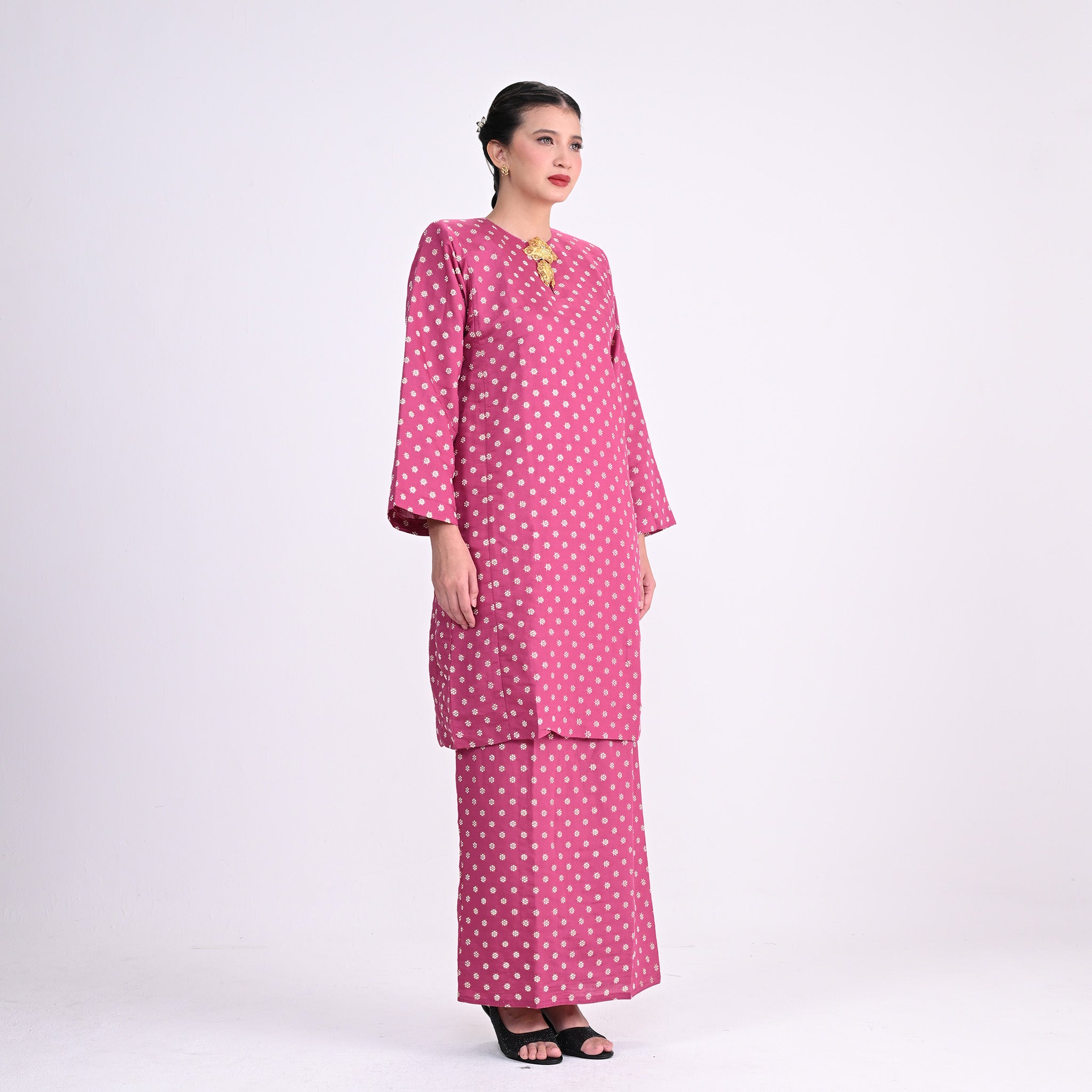 Baju Kurung Bunga Tanjung Maroon
