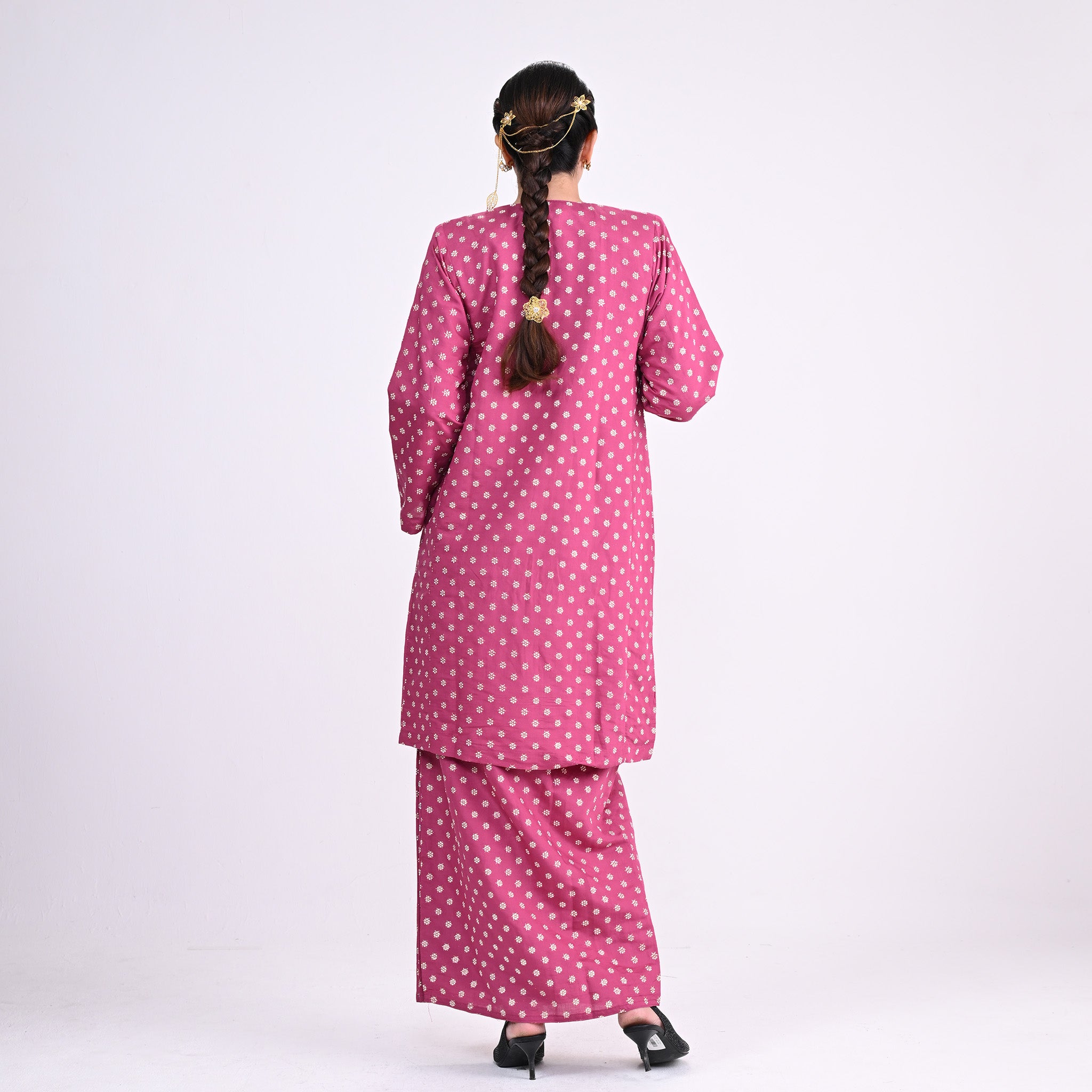 Baju Kurung Bunga Tanjung Maroon