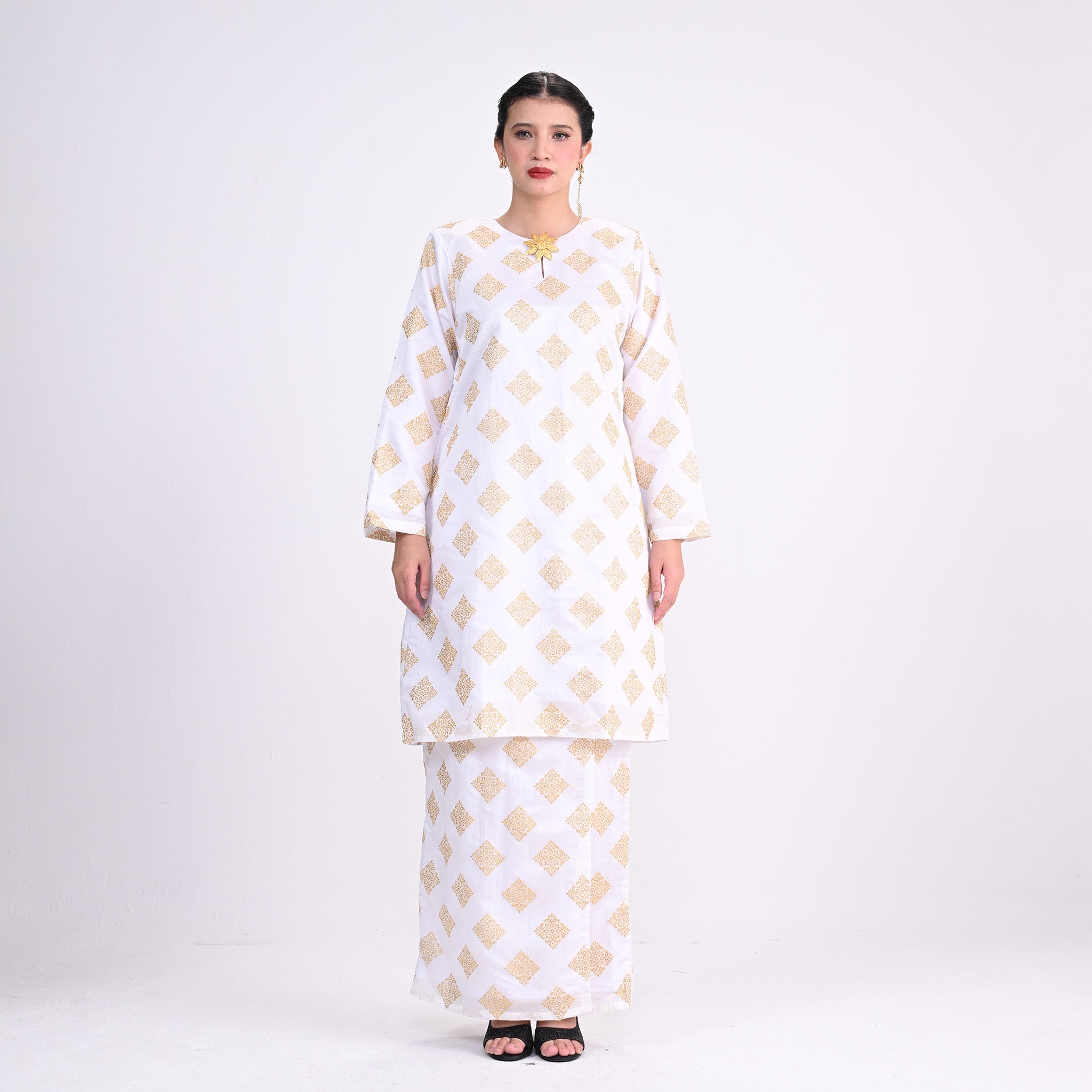 Baju Kurung Moden Petra White Diamond