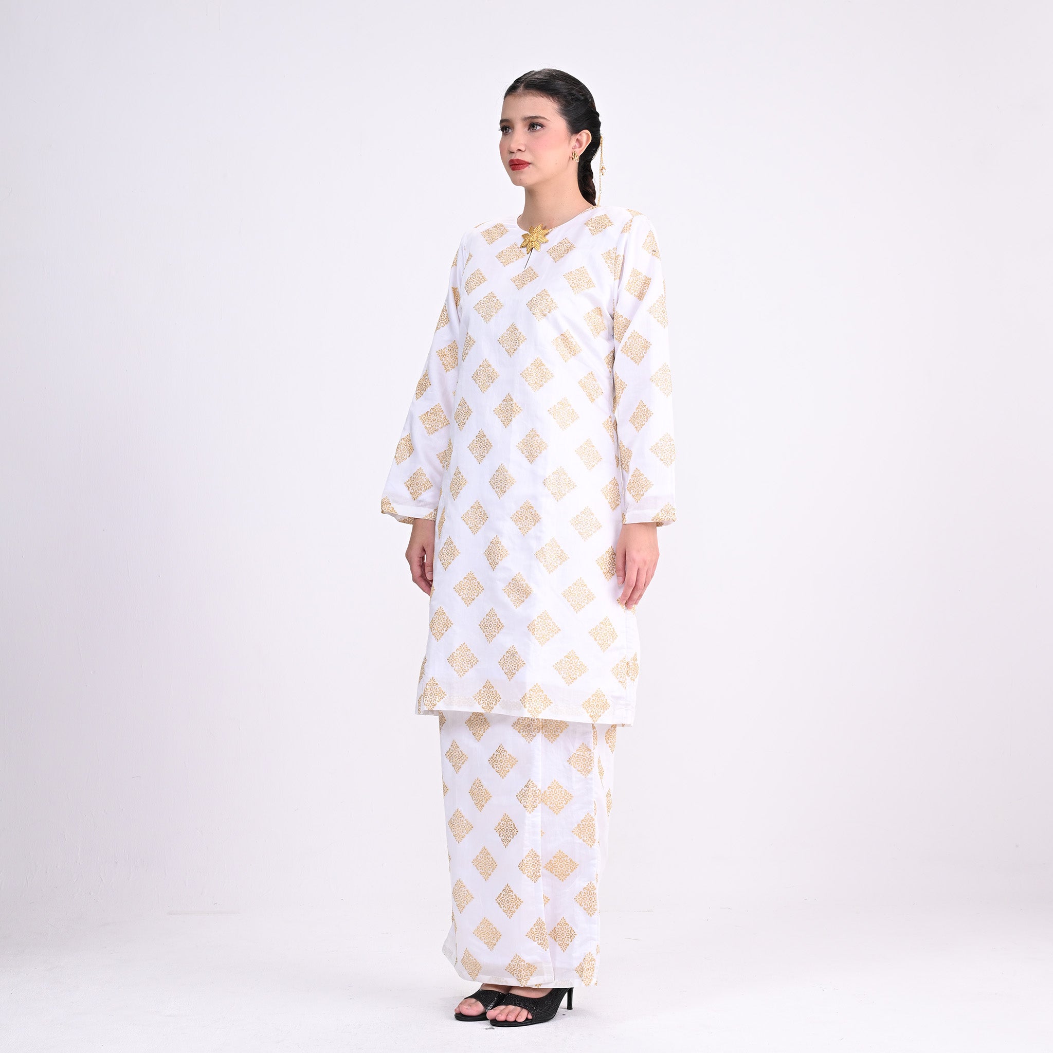 Baju Kurung Moden Petra White Diamond
