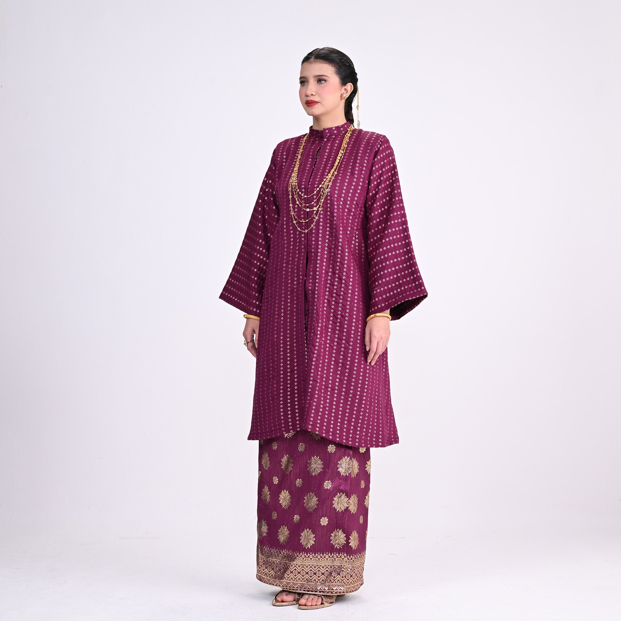 Kebaya Riau Cengkih Purple