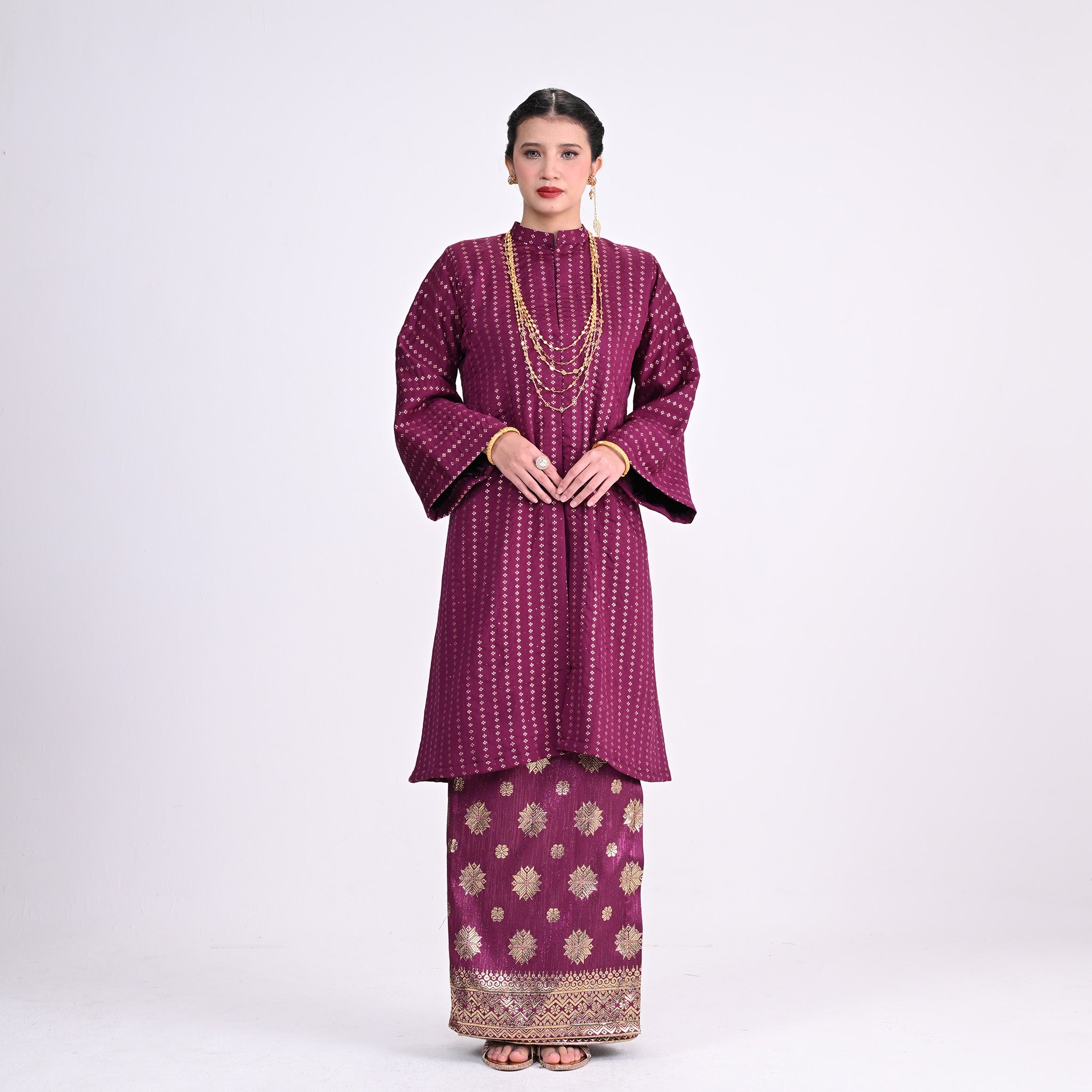 Kebaya Riau Cengkih Purple