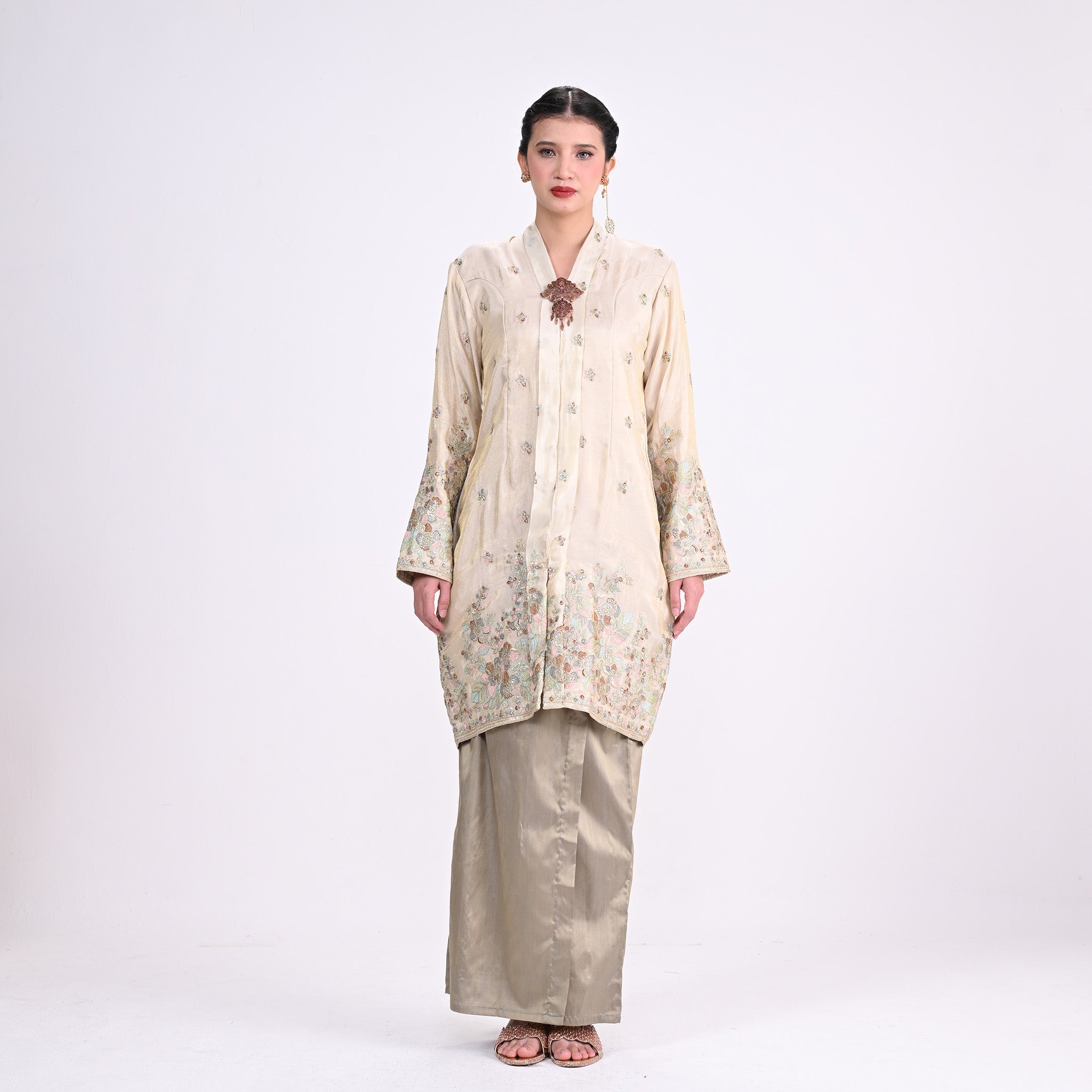 Kebaya Tok Dayang v2.0 Champagne