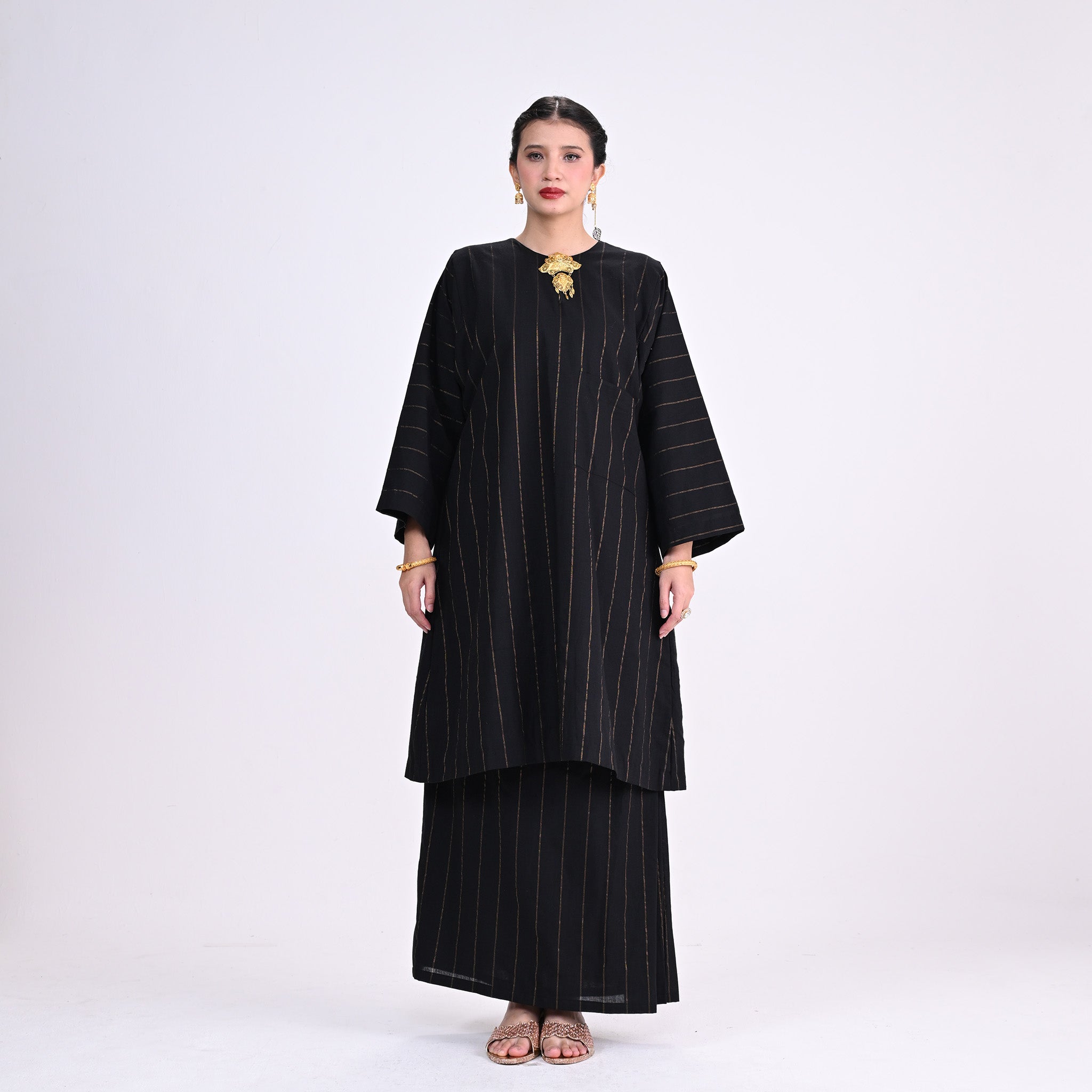 BK Jalur Emas Kocek Black