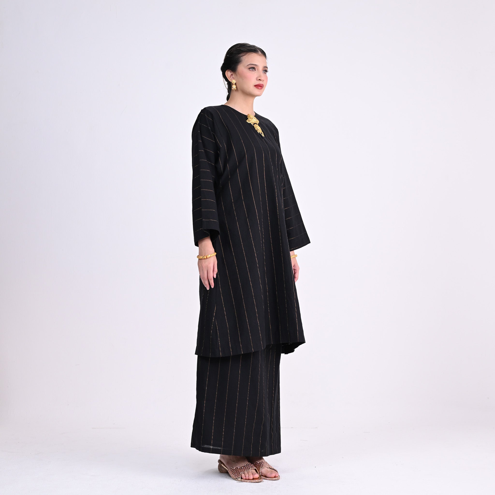 BK Jalur Emas Kocek Black