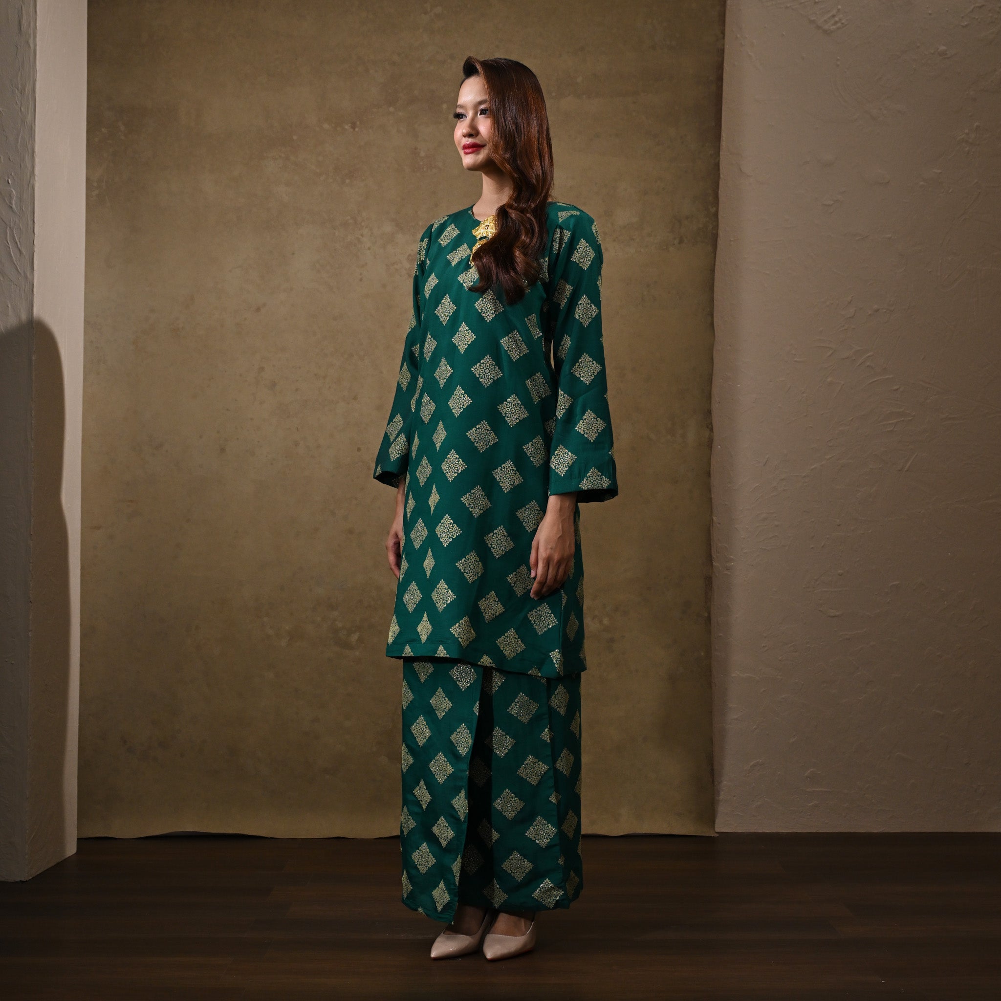 Baju Kurung Moden Petra Diamond Emerald Green