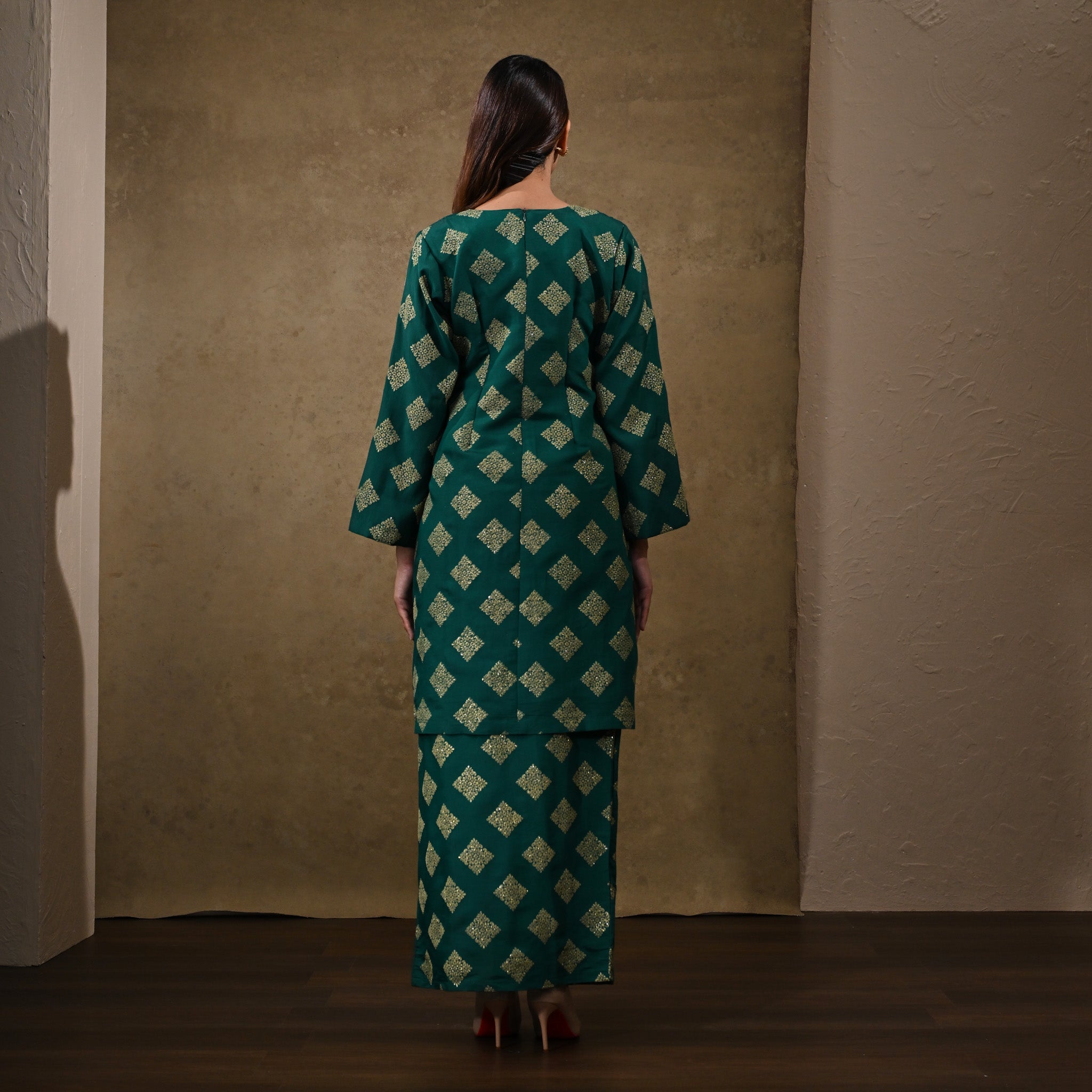 Baju Kurung Moden Petra Diamond Emerald Green