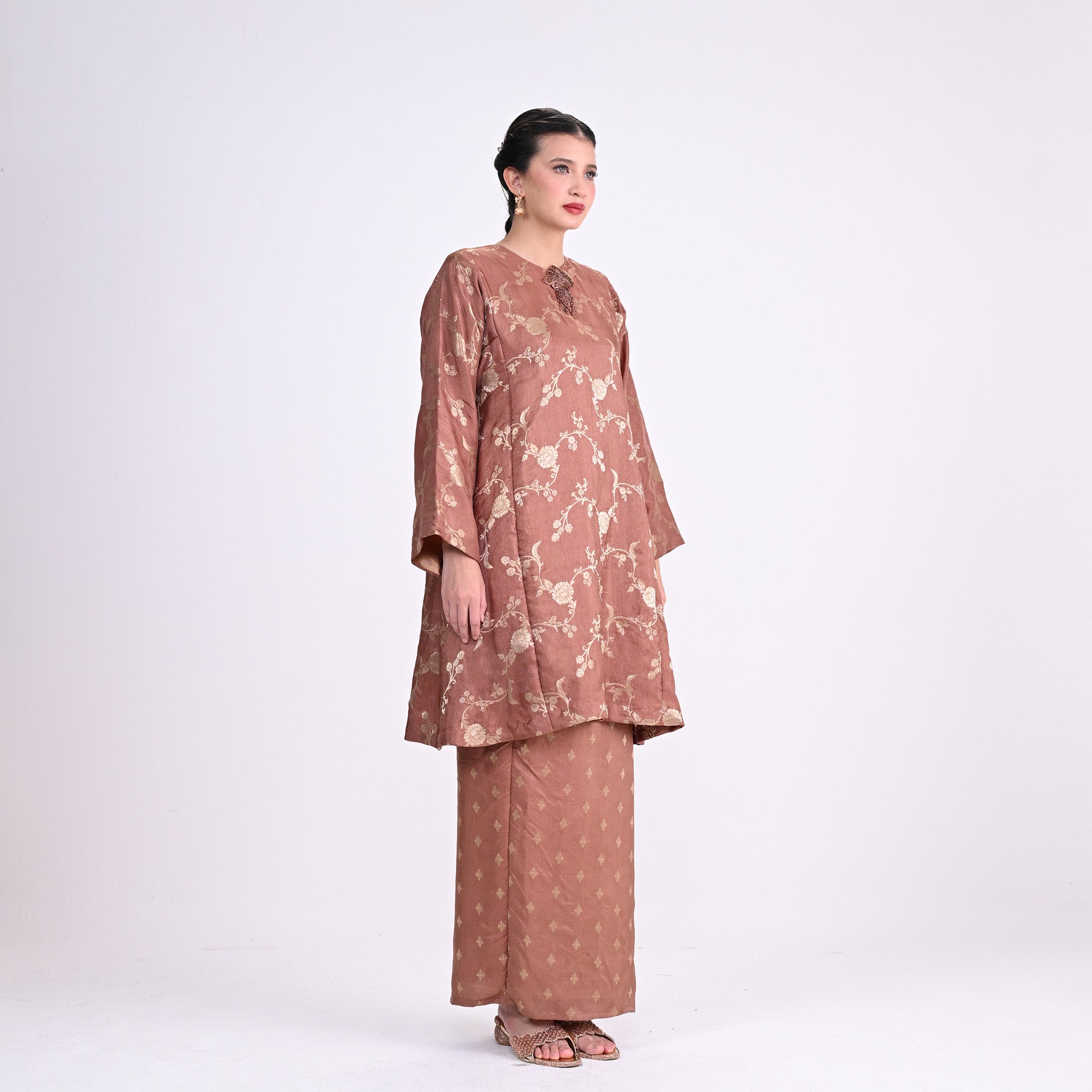 BK Gelombang Jasmin Brown