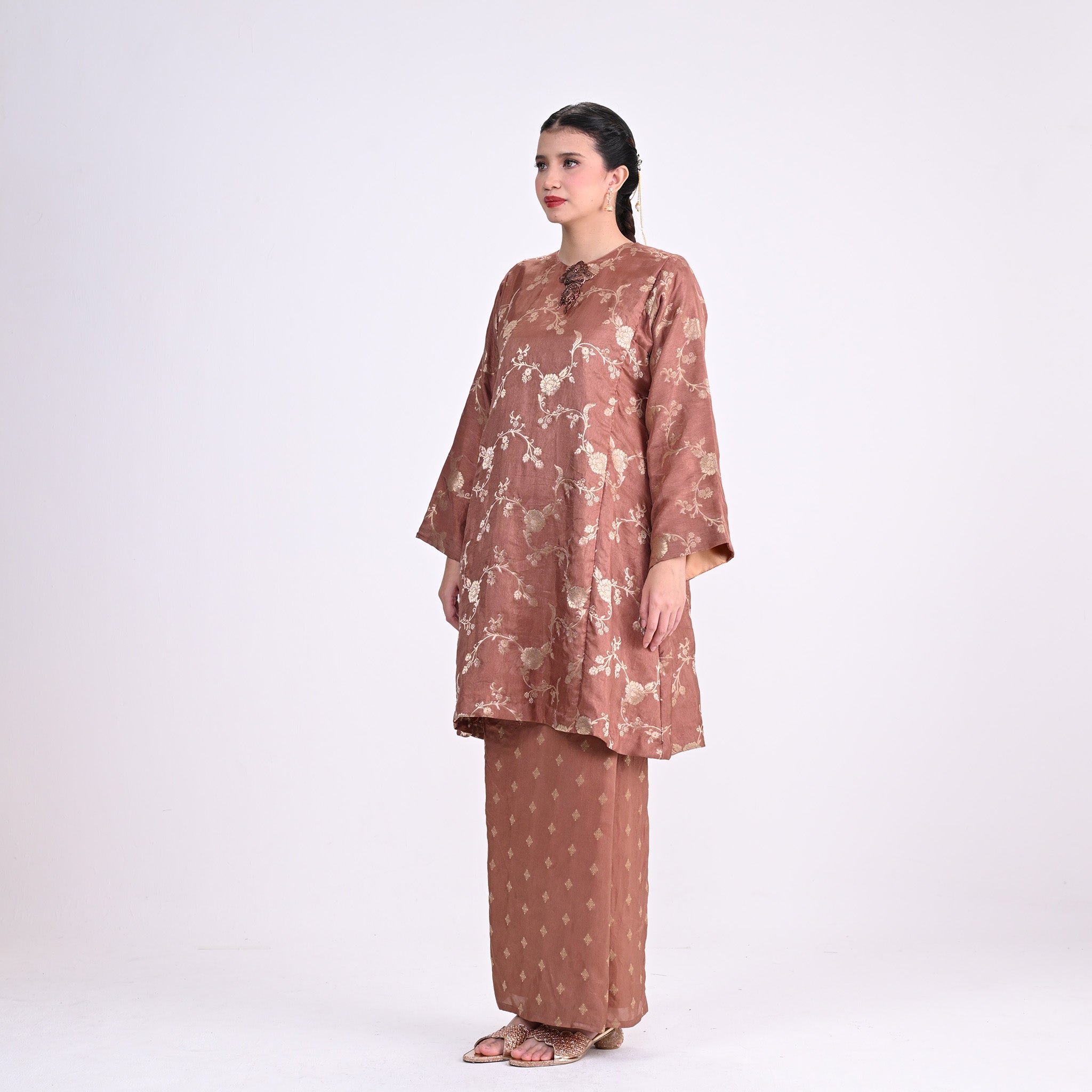 BK Gelombang Jasmin Brown