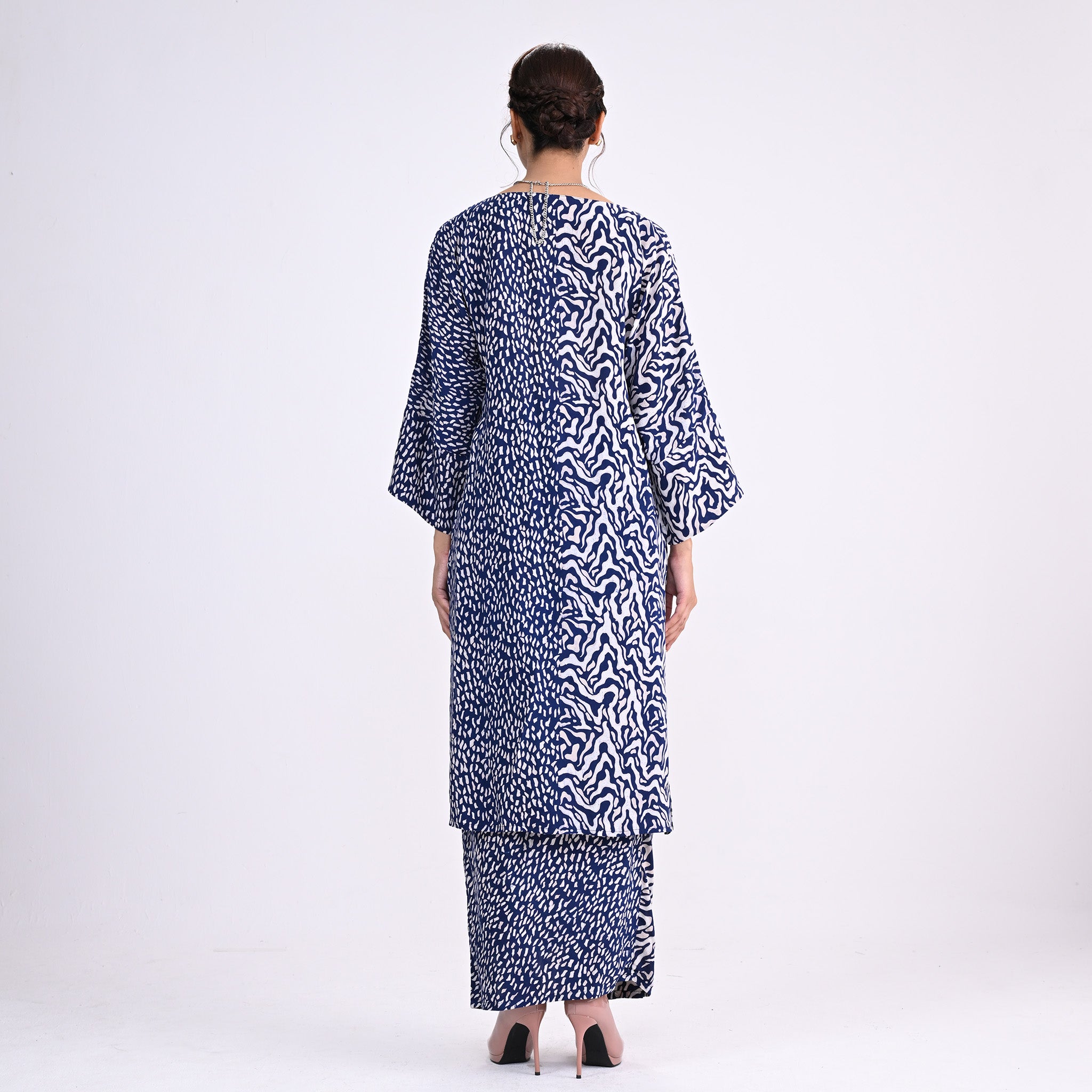 BKM Batik LZ  Akar BLUE