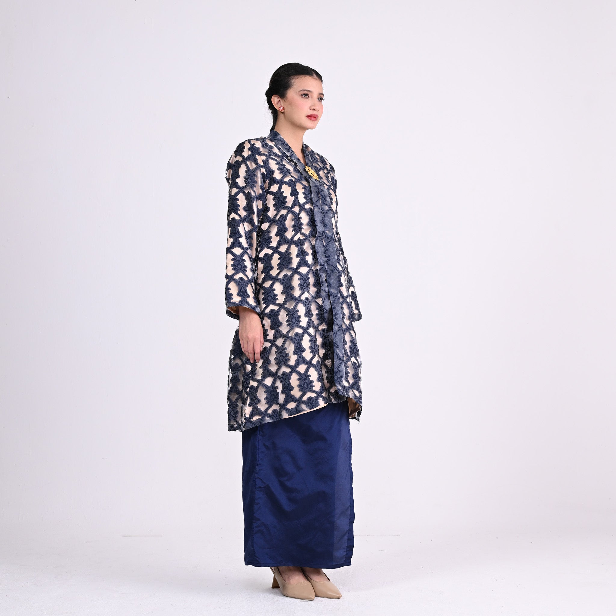 Kebaya Atilia Organza Blue