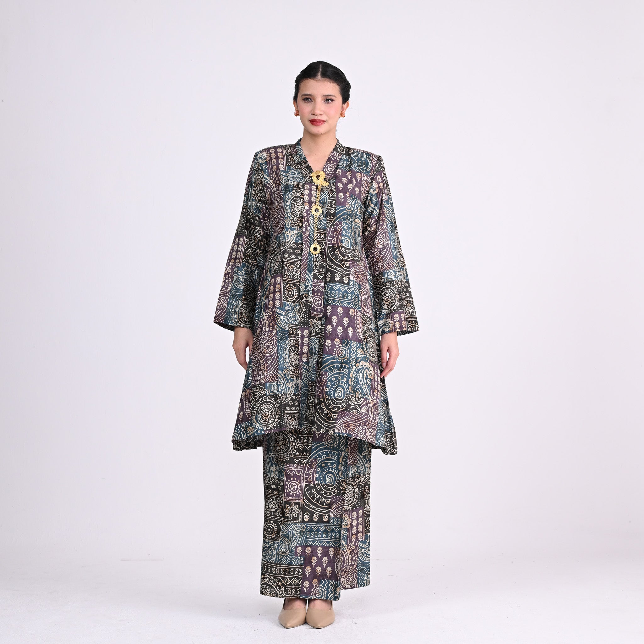 Kebaya Salamiah Paisley Grey