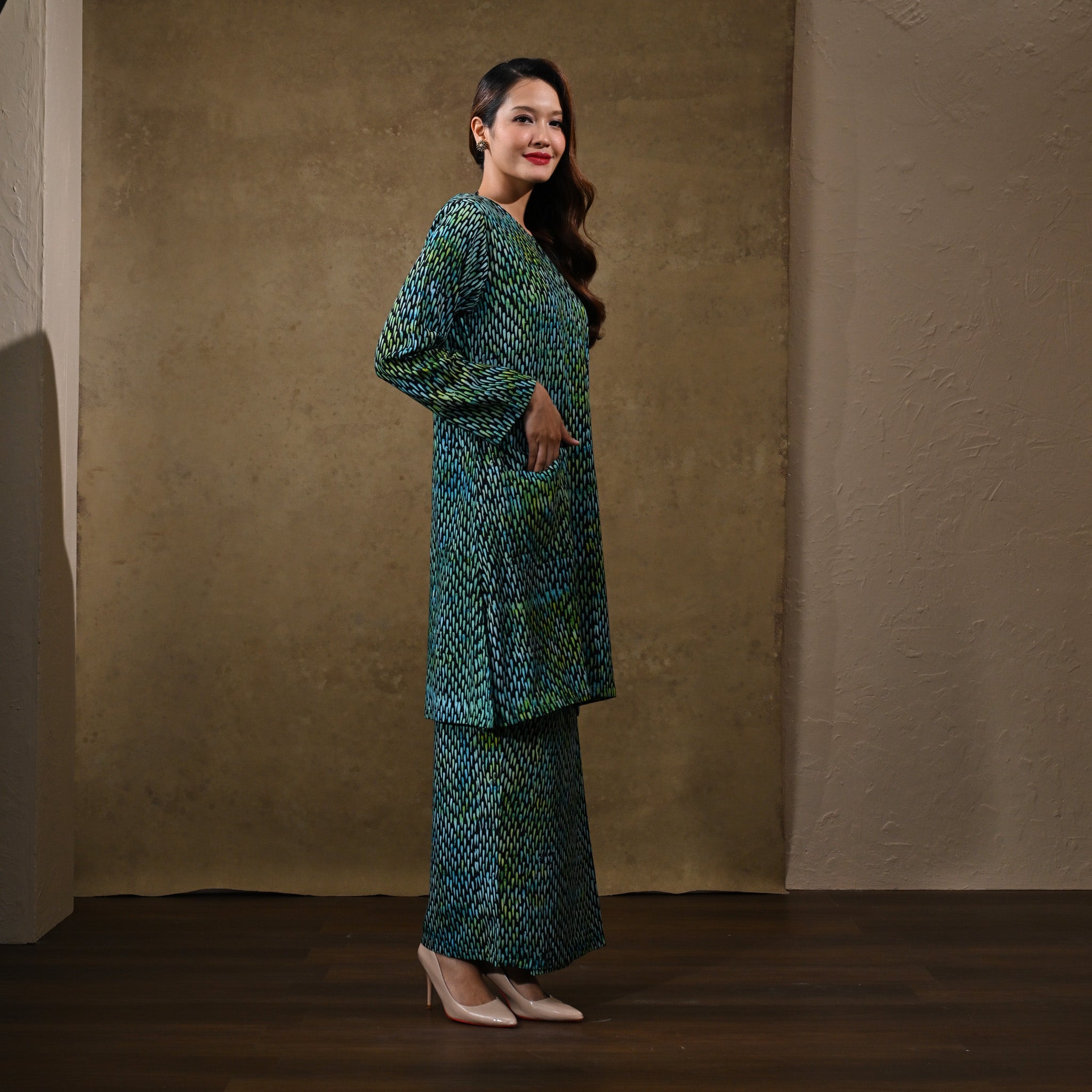 BKM Alina Batik Raindrop Green