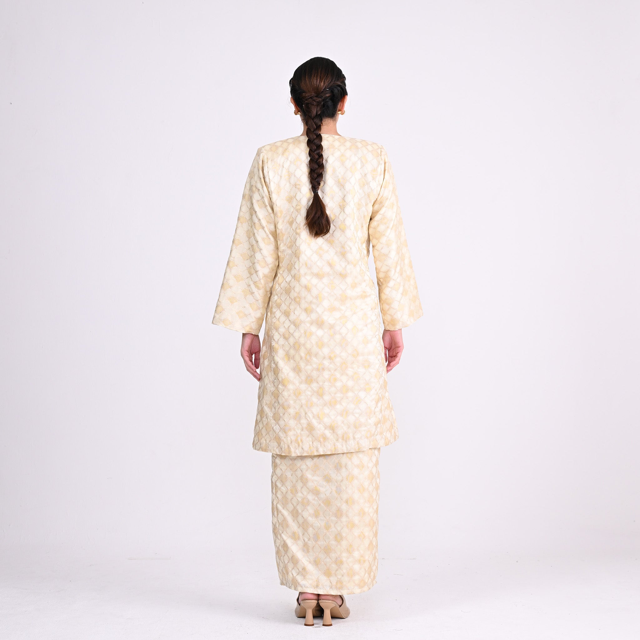 BK Teluk Berantai Ivory