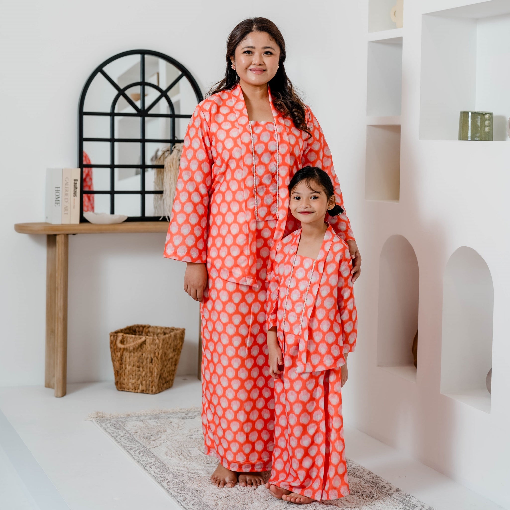 Kebaya Kota Bharu Kaseh - Girls in Seashell Orange