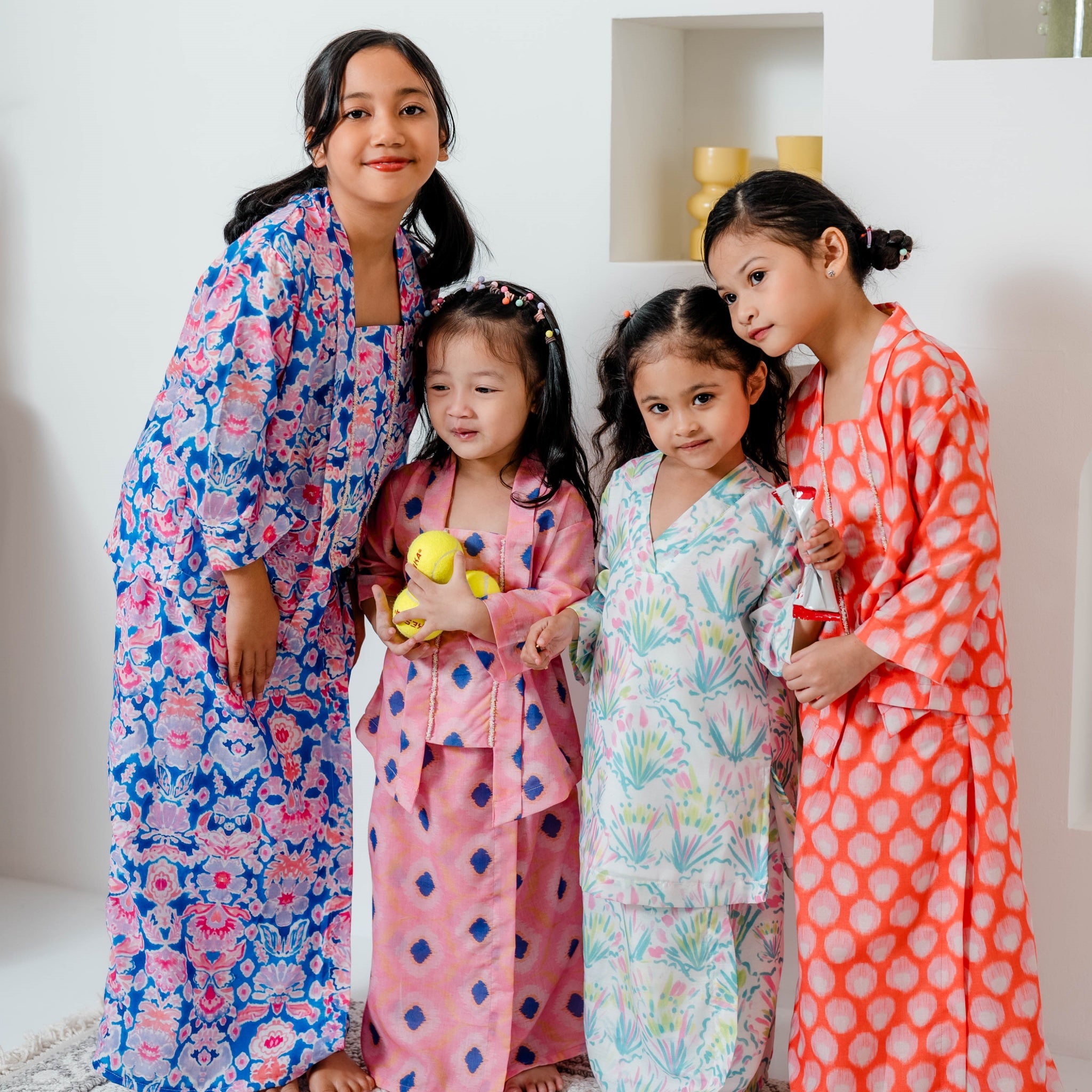 Kebaya Kota Bharu Kaseh - Girls in Blue Ocean