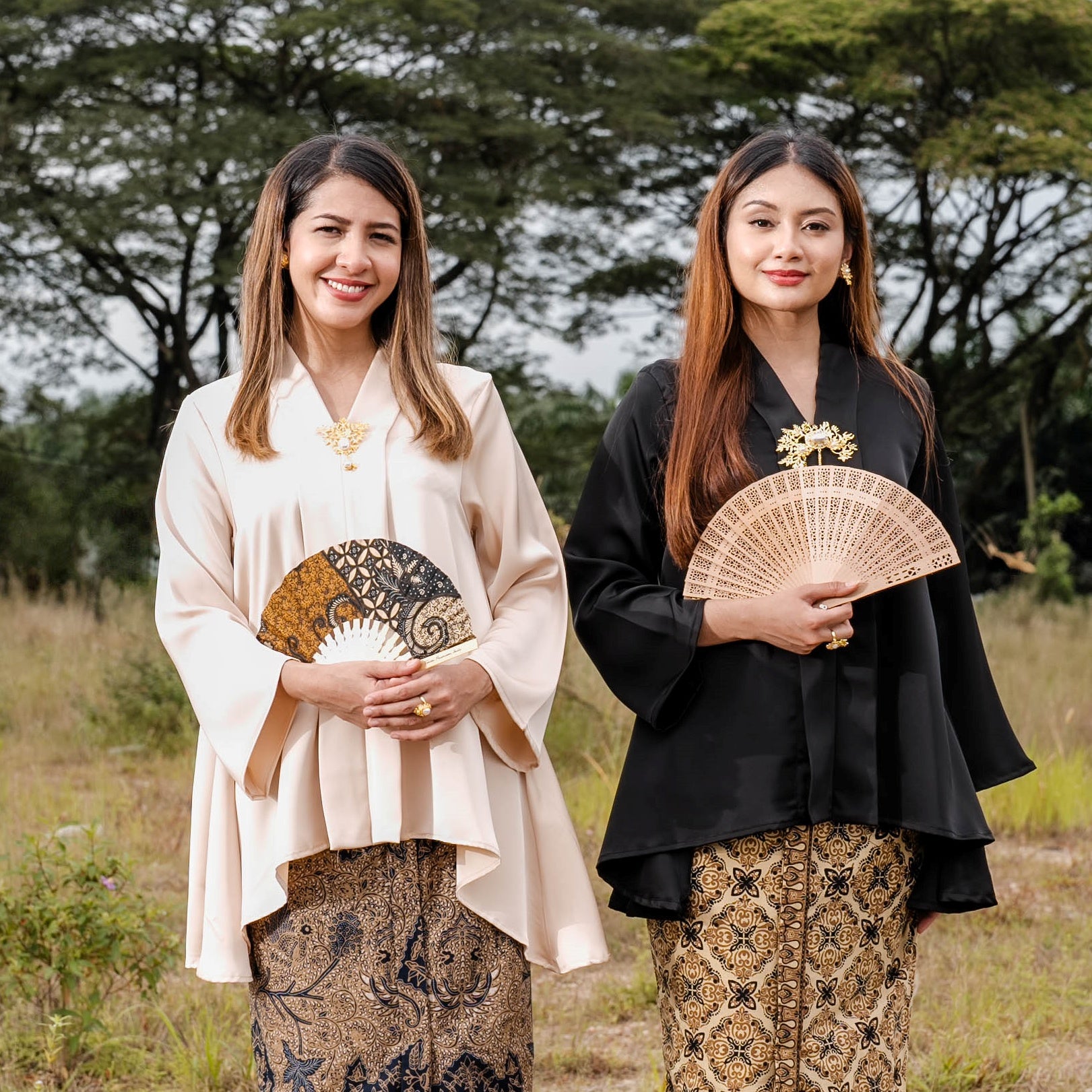 Kebaya Nerine Tari - Black