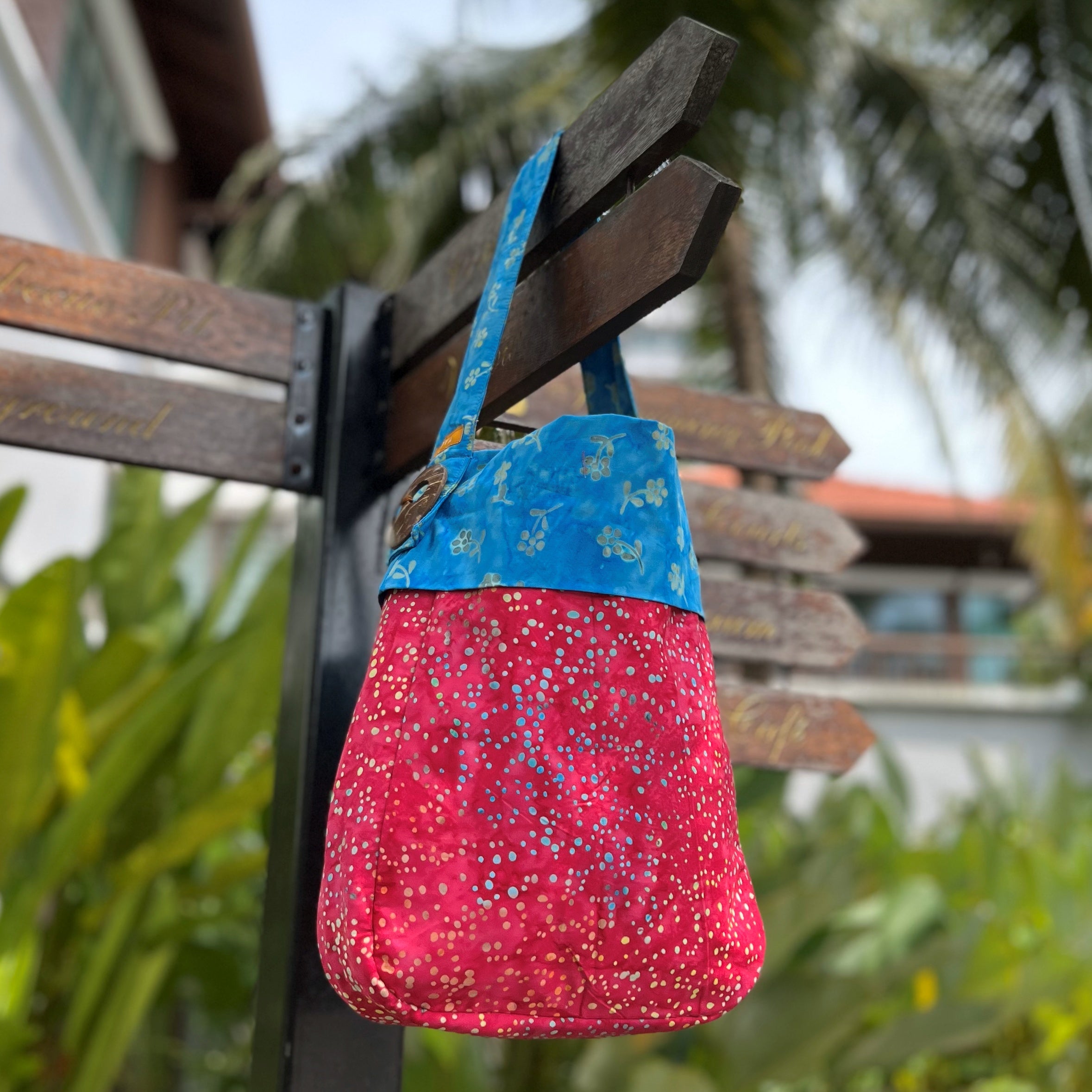 Batik Hobo Bag - Sea Breeze Edition